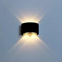 Arandela LED 4W Lente 4 Fachos Preta 3000K Quente Externa Bivolt Arandela LED 4W Lente 4 Fachos Preta 3000K Quente Externa Bivolt