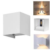 Arandela LED Facho Regulável 6W Branco Quente 3000K Branca IP65 Alumínio Bivolt Arandela LED Facho Regulável 6W Branco Quente 3000K Branca IP65 Alumínio Bivolt