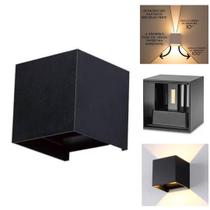 Arandela LED Facho Regulável 6W Branco Quente 3000K Preto IP65 Alumínio Bivolt Arandela LED Facho Regulável 6W Branco Quente 3000K Preto IP65 Alumínio Bivolt