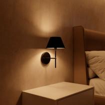 Arandela luminária De Parede Clássica interna de alumínio e bivolt com Cúpula Ref 16 Com Lâmpada branco quente