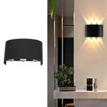 Arandela Meia Lua Frisada Parede Externa Interna Led 6w Facho Triplo Branco Quente Arandela Meia Lua Frisada Parede Externa Interna Led 6w Facho Triplo Branco Quente
