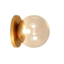 Arandela Moderna Dourada Globo de Vidro Sala Corredor Lavabo