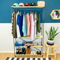 Arara Armário Modular Industrial Ample de Ferro e Madeira Natural e Preto Arara Armário Modular Industrial Ample de Ferro e Madeira Natural e Preto