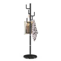Arara de chão LOZABEE 178 cm em metal com base de mármore e 8 ganchos Arara de chão LOZABEE 178 cm em metal com base de mármore e 8 ganchos