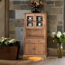 Arca Oratório Colonial em Madeira Com 4 Portas E Gaveta Pés Luiz XV - Castanho Envelhecido