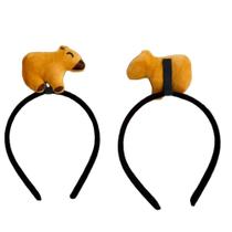 Arco Capivara Pelúcia Festive Arco Capivara Pelúcia Festive