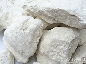 Argila branca comestível natural UCLAYS em pedaços 450 g Argila branca comestível natural UCLAYS em pedaços 450 g