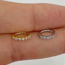 ARGOLA AÇO OVAL CLICKER COM ZIRCÔNIAS CRISTAIS - 1,2mm - DOURADO