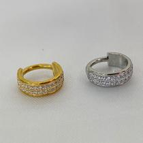 Argola aço twoturn clicker com zircônias cristal e fecho clicker