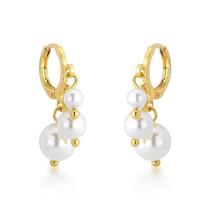 Argola com 3 pérolas