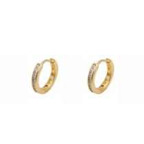 Argola ouro 18k cravejada 1 fileira zircônia banhada Argola ouro 18k cravejada 1 fileira zircônia banhada