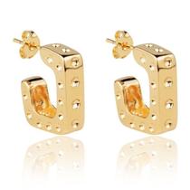 Argola Quadrada Com Detalhes Banhada a Ouro 18 K Argola Quadrada Com Detalhes Banhada a Ouro 18 K