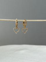 Argolinha com Pingente de Coração Vasado Cravejada - Semijoia Banhada a Ouro 18K