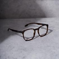 armação de óculos mormaii estampado