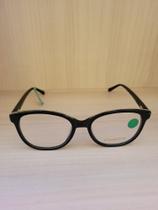 Armação Tuaregue Acetato na Cor Preta Com Detalhe em Metal na Parte Superior Armação Tuaregue Acetato na Cor Preta Com Detalhe em Metal na Parte Superior