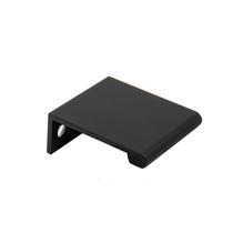 Armário de hardware Edge Pull Stone Harbor preto fosco de 1,5"