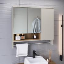 Armário Espelheira para Banheiro Olívia com 3 Portas, Um Nicho e Toalheiro Armário Espelheira para Banheiro Olívia com 3 Portas, Um Nicho e Toalheiro