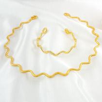 Aro chocker e pulseira ondulado folheado Aro chocker e pulseira ondulado folheado