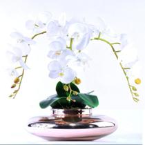 Arranjo 3 Orquídeas Artificiais em Terrário Rose Gold Arranjo 3 Orquídeas Artificiais em Terrário Rose Gold