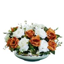 Arranjo Com Flores Rosas Mistas Artificiais Vaso Prata Arranjo Com Flores Rosas Mistas Artificiais Vaso Prata