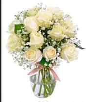 Arranjo com Rosas Brancas e Egipcias Arranjo com Rosas Brancas e Egipcias