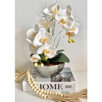 Arranjo Completo Duplo Orquídea Branca de Silicone 3D no Vaso Metalizado Inox Luxo - ZENT FUTURE
