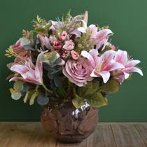 Arranjo de Flor Artificial de Rosas e Lírios no Vaso de Vidro Formosinha