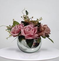 Arranjo de Flor Artificial Rosas Com o Vaso Prata de Vidro