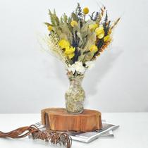 Arranjo de flores desidratadas petit bounganville amarelo + vaso de vidro - Beauté