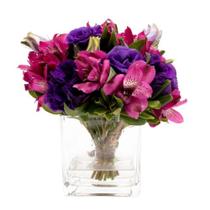 Arranjo de Flores em Cubo de Vidro Anissa