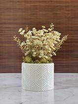 Arranjo de Flores SempreVivas Naturais em Vaso Decorativo, 15 cm, Branco com Padrão Art Déco
