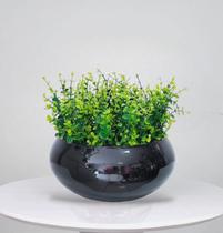 Arranjo de Folhagem Verde Artificial No Vaso Preto Grande