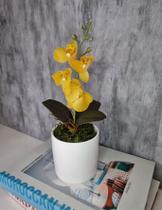 Arranjo De Mini Orquídea Amarela Vaso Branco Redondo - FLORESCER DECOR