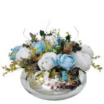 Arranjo Flores Rosas Azul e Brancas Vaso Prata Espelhado
