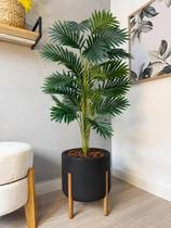 Arranjo Planta Palmeira Artificial Com Vaso Pé Madeira Luxo -