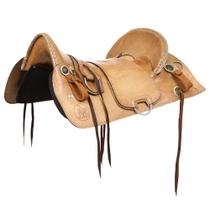 Arreio Rabo de Pato Natural com Assento 16" A Pantaneira 38058 Arreio Rabo de Pato Natural com Assento 16" A Pantaneira 38058