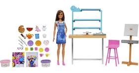 Art Studio Barbie Relax and Create Doll com acesso para maiores de 25 anos.