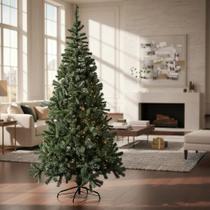 Árvore De Natal Pinheiro 2,40m 1.400 galhos - Verde Árvore De Natal Pinheiro 2,40m 1.400 galhos - Verde