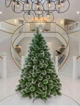 Árvore Pinheiro De Natal Luxo Cor Verde E Neve Flocos 1,80m 420 Galhos A0618M Árvore Pinheiro De Natal Luxo Cor Verde E Neve Flocos 1,80m 420 Galhos A0618M