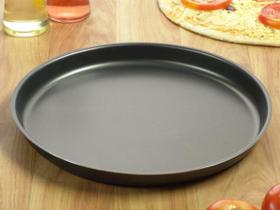 Assadeira para Pizza de Alumínio Redonda Tramontina Brasil 20058030 Assadeira para Pizza de Alumínio Redonda Tramontina Brasil 20058030