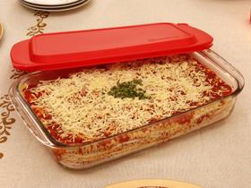 Assadeira Retangular 5,0L com tampa plástica Marinex Assadeira Retangular 5,0L com tampa plástica Marinex