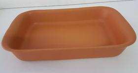 Assadeira retangular GG 2.6 Litros 37 X 23 X 5,5 cm cor tijolo mate Assadeira retangular GG 2.6 Litros 37 X 23 X 5,5 cm cor tijolo mate