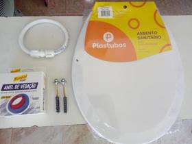 Assento sanitário oval kit instalação PLastubos completo