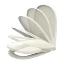 Assento Sanitário Tupan Fiori Flox Creme Soft Close Anatômico Polipropileno Compatível com Deca Vogue Plus Celite Life Lorenzetti Square