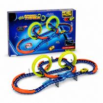 Autorama Speed Glow Brilha no Escuro Pista 2 Loopings 360 Carrinho Alta Velocidade 63 Peças 1,10m Gigante Menino Pista