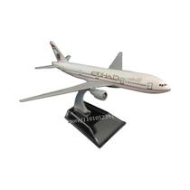 Avião Boeing B737 Varig - Modelo de Metal em Escala 1:400