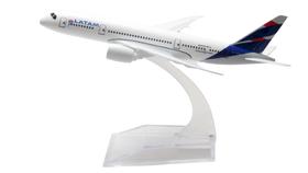 Avião Comercial Boeing 787 LATAM Airlines - Miniatura de Metal 14 cm