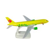 Avião Emirates B777 - Modelo de Metal Die-Cast para Crianças (Escala 1:250)