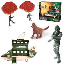 Aviao militar force warfare + 3 boneco soldado com paraquedas e cachorro