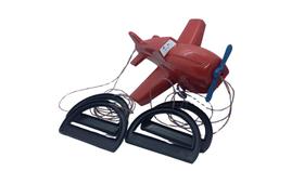 Avião vai e vem brinquedo plástico amar é